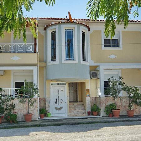 Athanasia Studios 파티티리 외부 사진